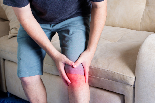 Grandpa in Fort Mill SC In Need of Pain Treatment For His Left Knee