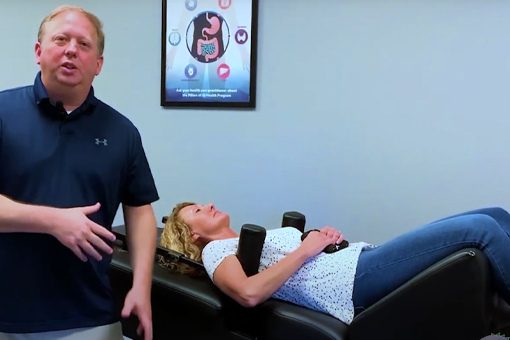 Chiropractor in Fort Mill South Carolina Explaining How Spinal Decompression Works